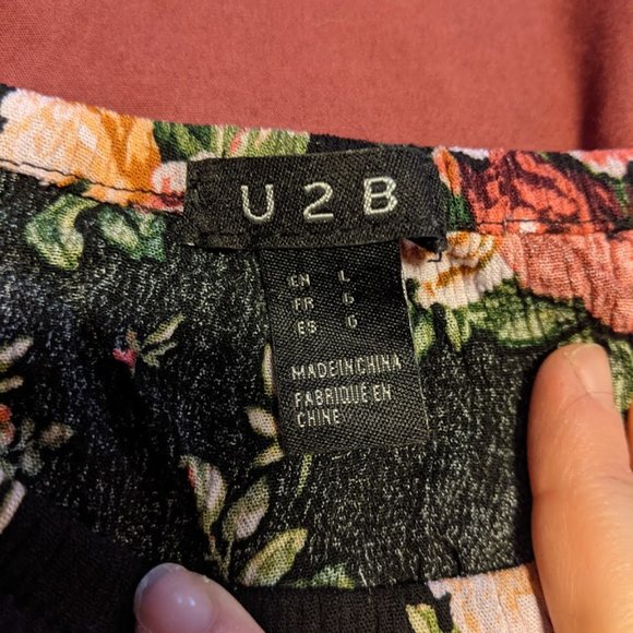 Floral Romper - Picture 2 of 2